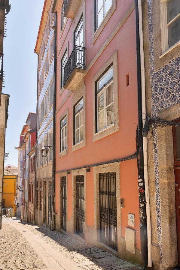Ribeira Trendy Flat In Medieval Mercadores Street Porto Luaran gambar
